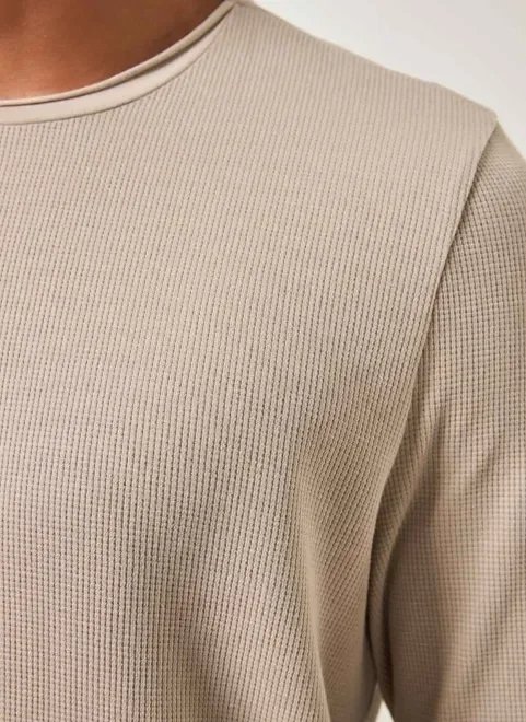 camiseta texturizada manga longa camiseta texturizada manga longa