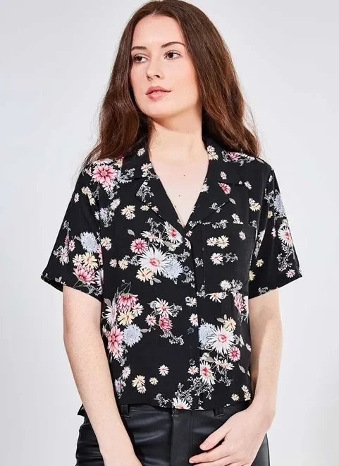 camisa cropped estampada camisa cropped estampada