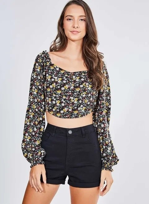 blusa cropped floral com manga bufante blusa cropped floral com manga bufante