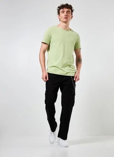 camiseta alongada com corte a fio camiseta alongada com corte a fio