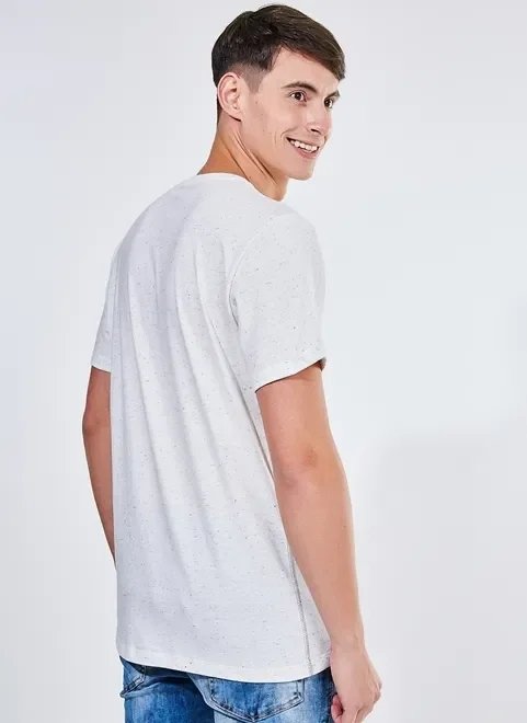 camiseta estampa flocada em malha botonê camiseta estampa flocada em malha botonê