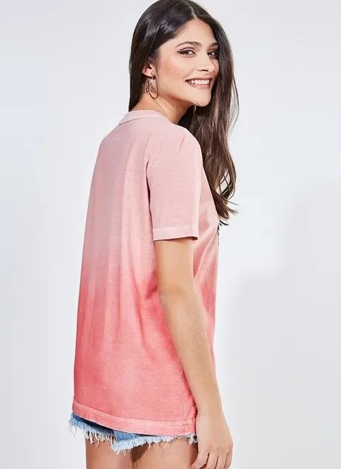 blusa estampa tigre com tingimento em spray blusa estampa tigre com tingimento em spray