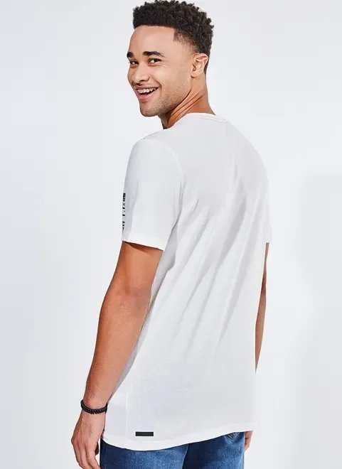 camiseta manga curta listra étnica camiseta manga curta listra étnica