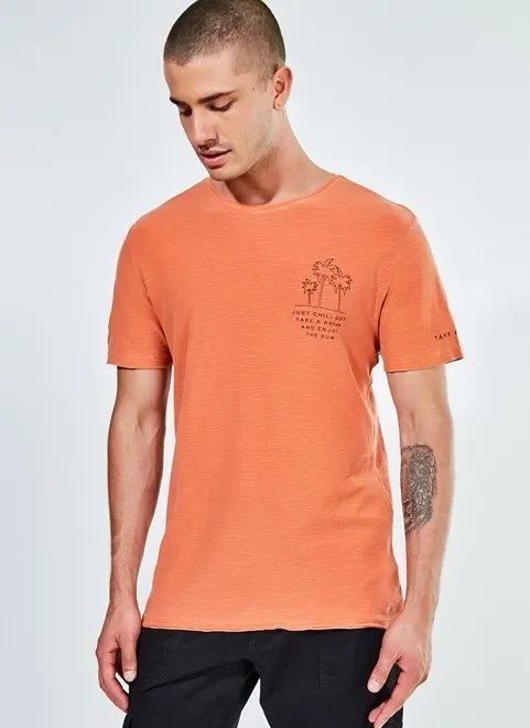 camiseta alongada just chill camiseta alongada just chill