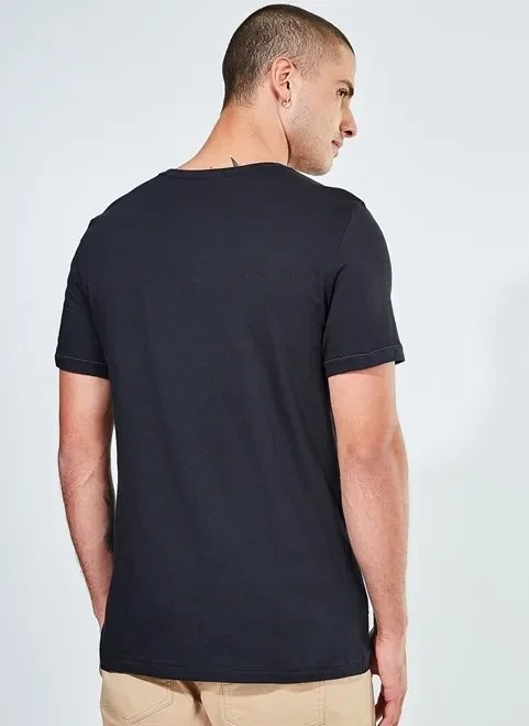 camiseta manga curta estampa étnica camiseta manga curta estampa étnica
