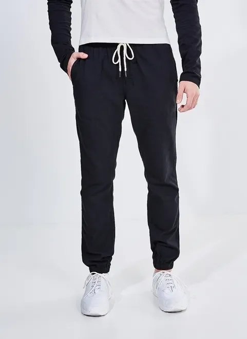 calça jogger de sarja preta calça jogger de sarja preta