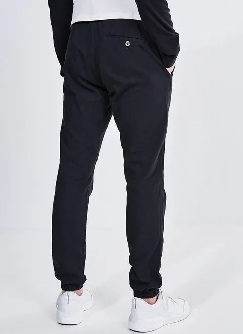 calça jogger de sarja preta calça jogger de sarja preta