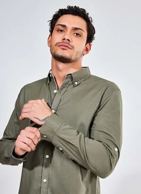 camisa verde militar com linho camisa verde militar com linho