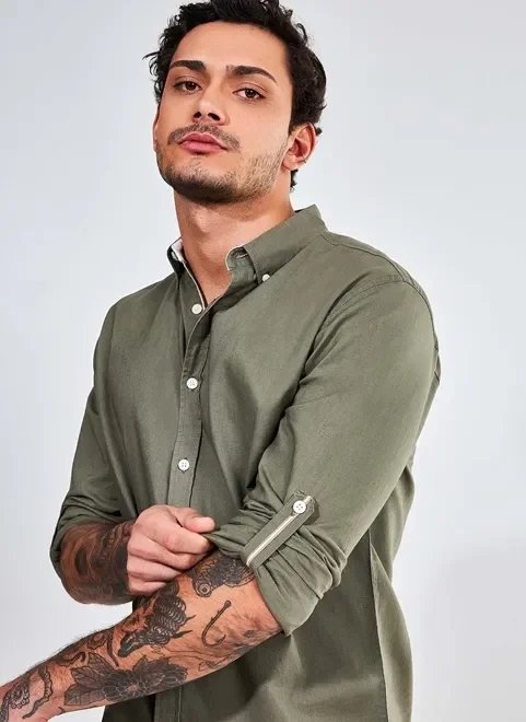 camisa verde militar com linho camisa verde militar com linho