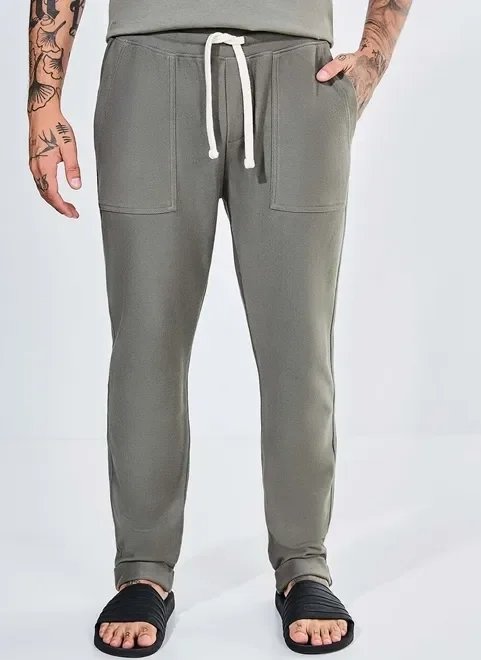calça em moletom barra dobrada calça em moletom barra dobrada
