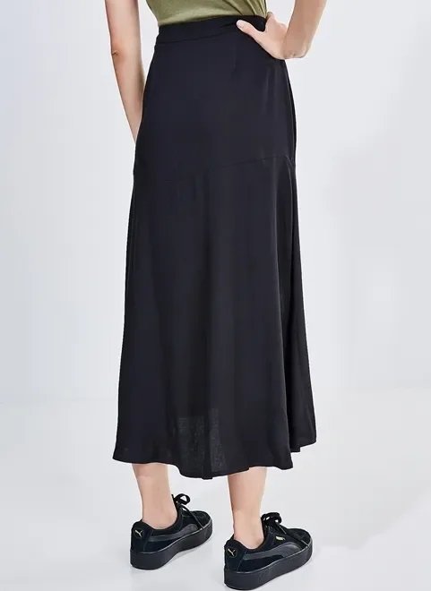 saia midi evasê com fendas saia midi evasê com fendas