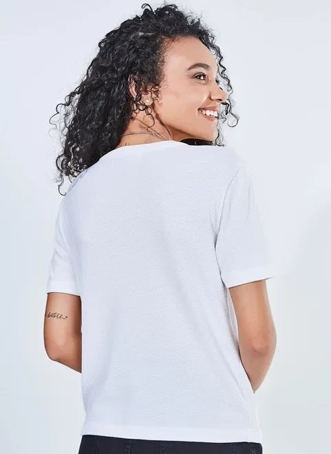 blusa tela estampada off-white blusa tela estampada off-white