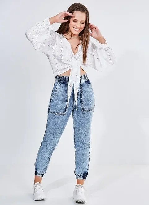 blusa cropped broderie com amarração blusa cropped broderie com amarração