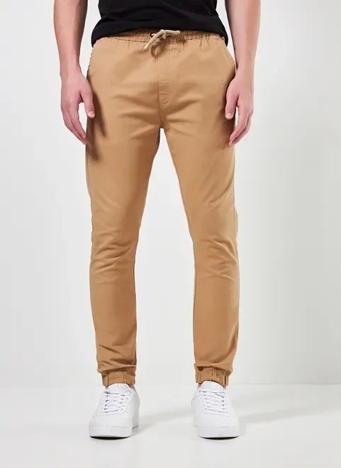 calça jogger em sarja caqui calça jogger em sarja caqui