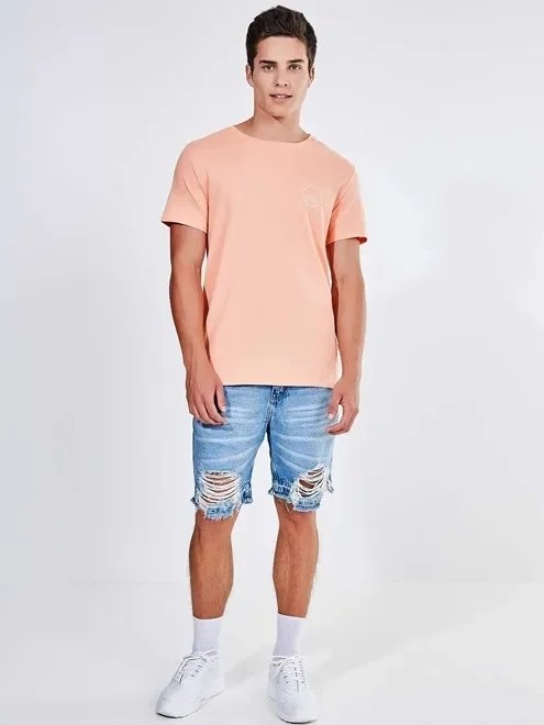 camiseta manga curta com lettering camiseta manga curta com lettering