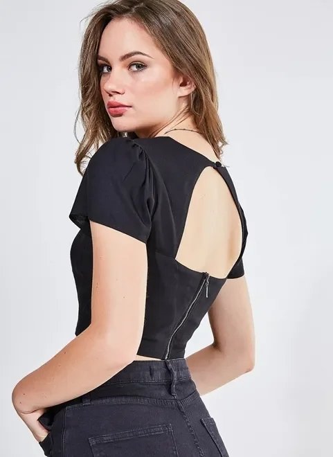 blusa cropped decote princesa blusa cropped decote princesa