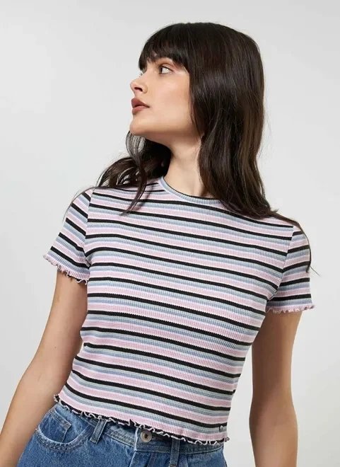 blusa cropped listrada blusa cropped listrada