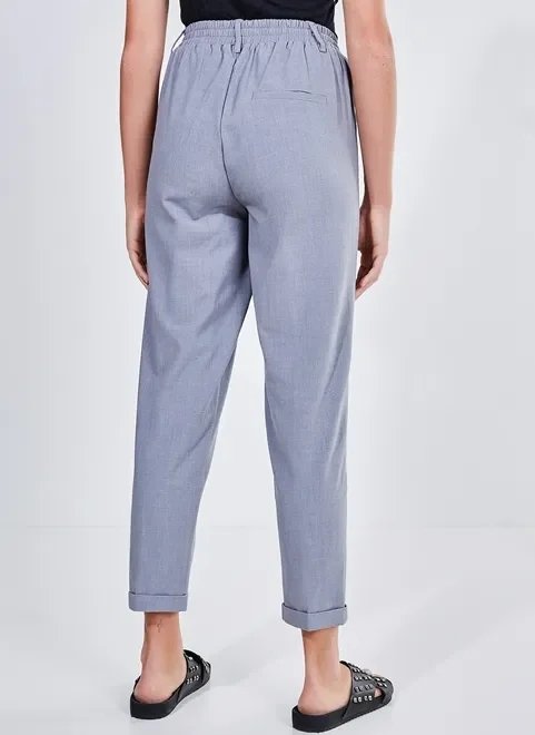 calça em alfaiataria calça em alfaiataria