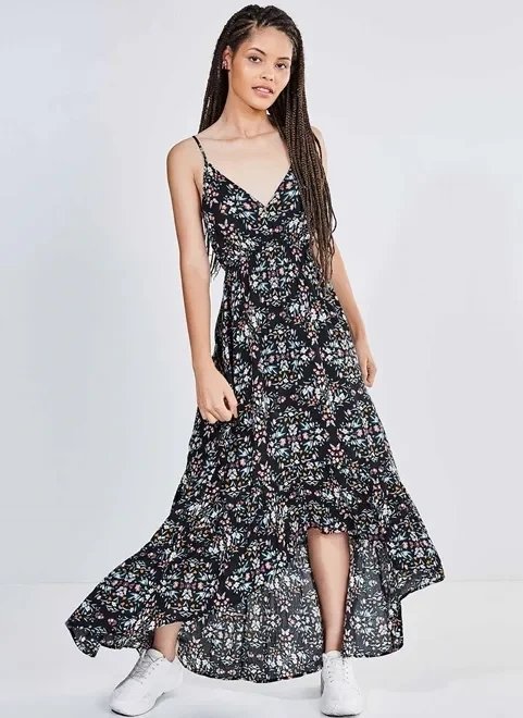 vestido longo estampa flores e borboletas vestido longo estampa flores e borboletas