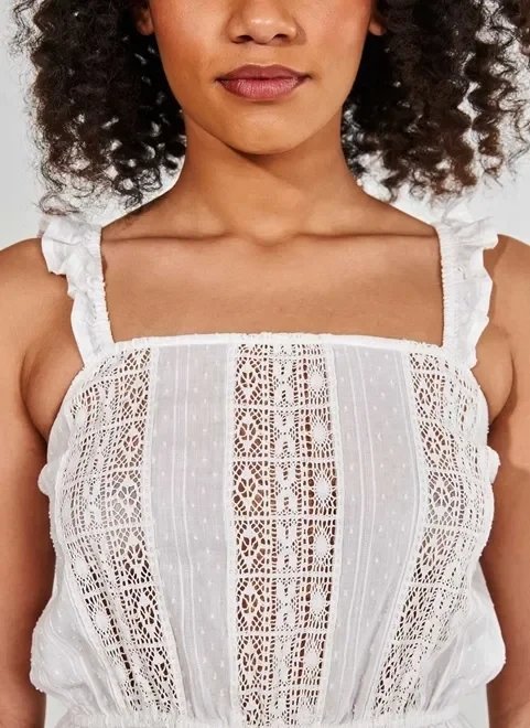 blusa cropped com renda e babadinhos blusa cropped com renda e babadinhos