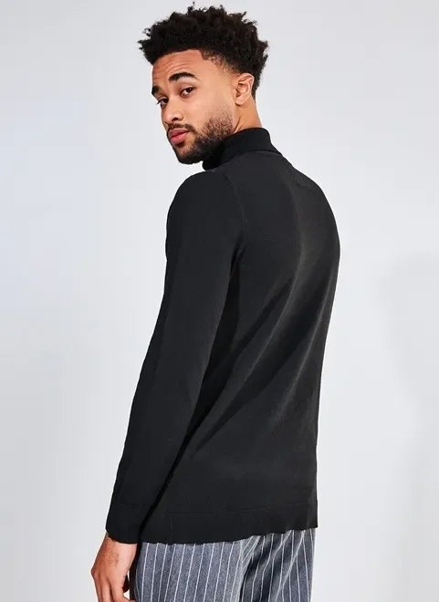 blusão básico de gola alta blusão básico de gola alta