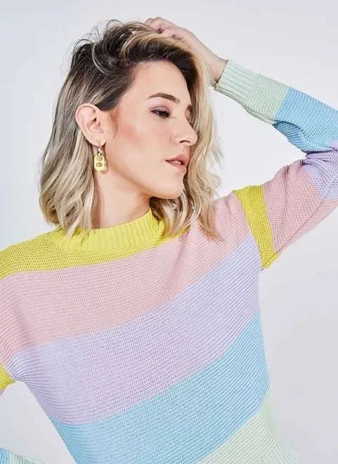 blusa listrada em tricô candy color blusa listrada em tricô candy color