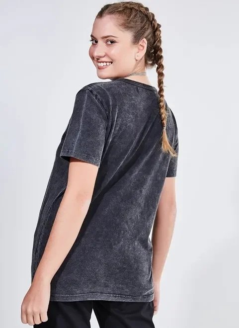 camiseta marmorizada estampa onça camiseta marmorizada estampa onça