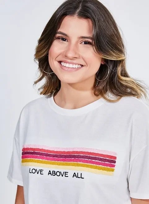 blusa cropped com listras em chenille blusa cropped com listras em chenille