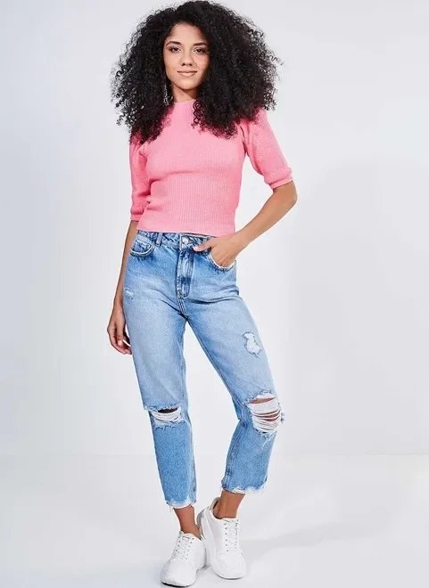blusa em tricô rosa com manguinha bufante blusa em tricô rosa com manguinha bufante