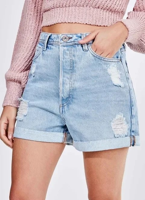 short hot pants em jeans com rasgos short hot pants em jeans com rasgos
