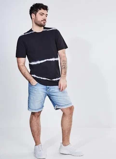 camiseta tie dye em preto e branco camiseta tie dye em preto e branco