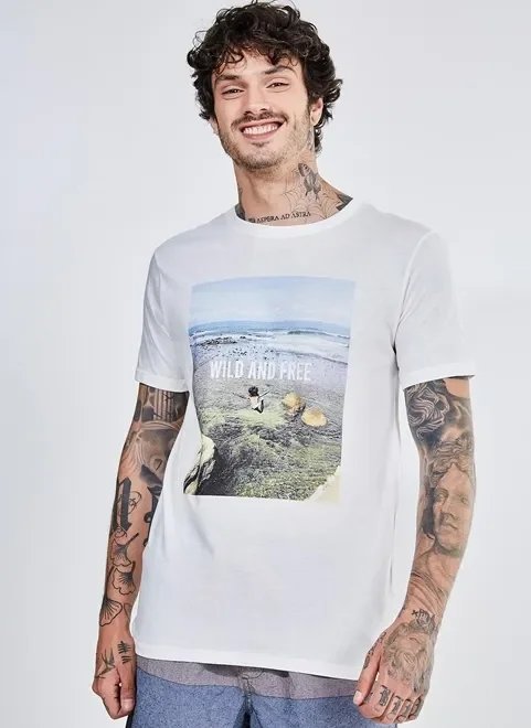 camiseta estampa fotográfica wild and free camiseta estampa fotográfica wild and free