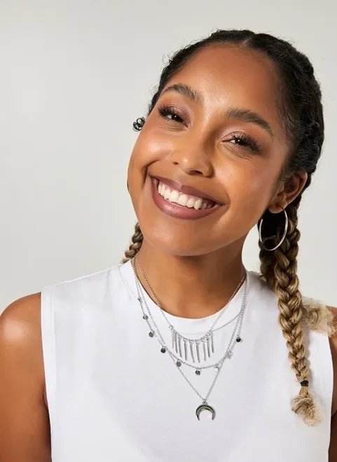 kit 2 chokers e colar meia lua kit 2 chokers e colar meia lua