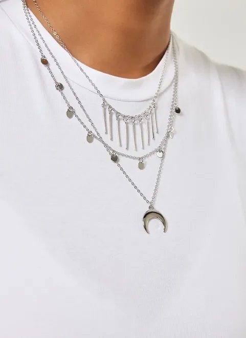 kit 2 chokers e colar meia lua kit 2 chokers e colar meia lua