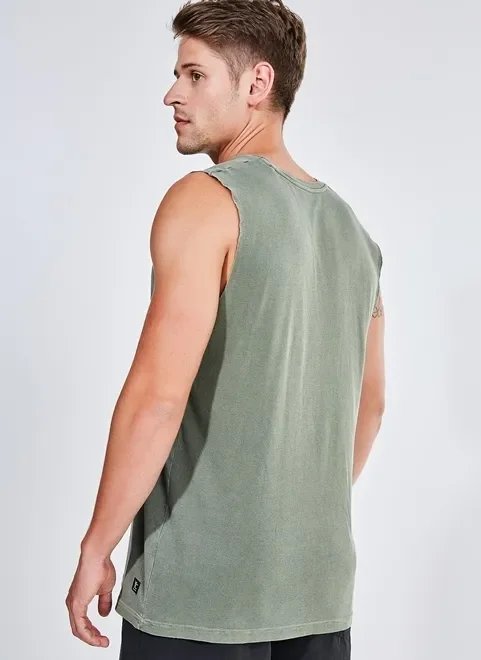 regata estonada verde militar regata estonada verde militar
