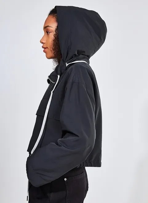 jaqueta cropped corta vento levinha jaqueta cropped corta vento levinha