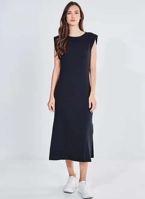 vestido midi preto em malha com ombreiras vestido midi preto em malha com ombreiras