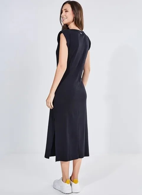 vestido midi preto em malha com ombreiras vestido midi preto em malha com ombreiras