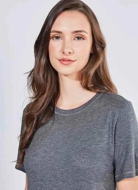blusa cinza mescla com costura metalizada blusa cinza mescla com costura metalizada