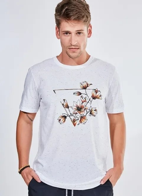 camiseta estampa triângulo floral camiseta estampa triângulo floral