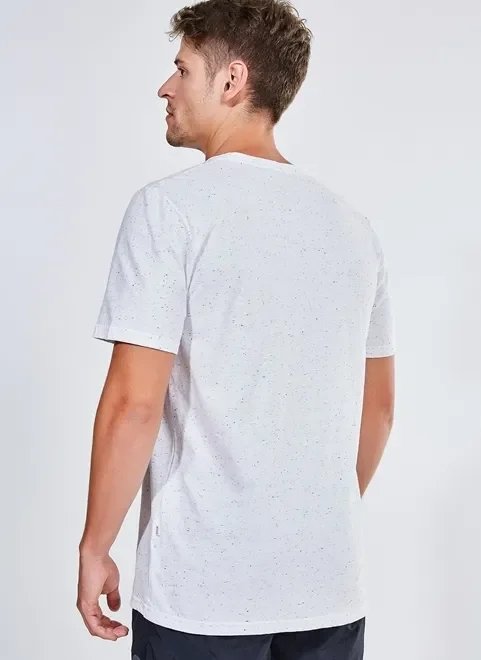 camiseta estampa triângulo floral camiseta estampa triângulo floral