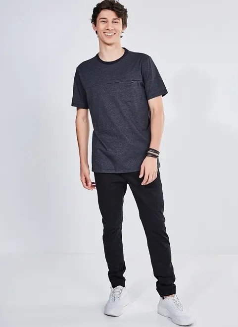 camiseta jacquard com bolsinho camiseta jacquard com bolsinho