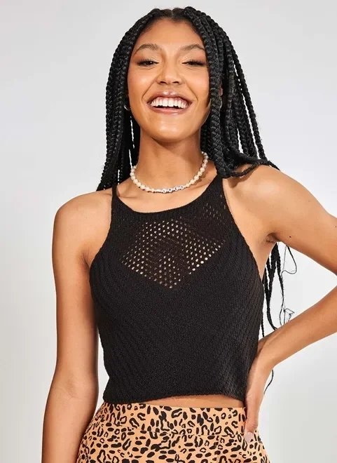 blusa cropped em tricô decote halter blusa cropped em tricô decote halter