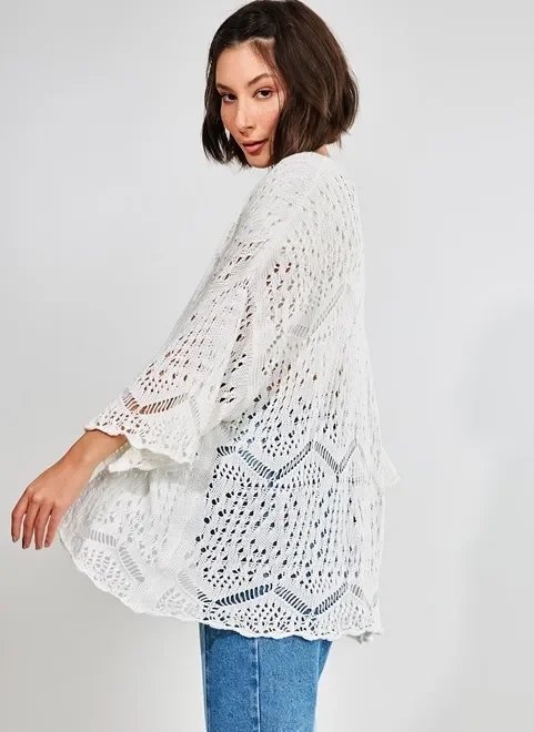 kimono off-white em tricô jacquard kimono off-white em tricô jacquard