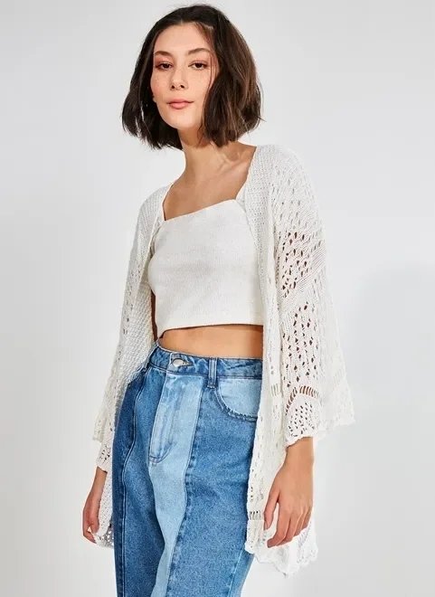 kimono off-white em tricô jacquard kimono off-white em tricô jacquard