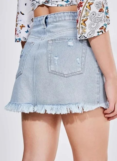 saia jeans com fenda e franjinhas na barra saia jeans com fenda e franjinhas na barra