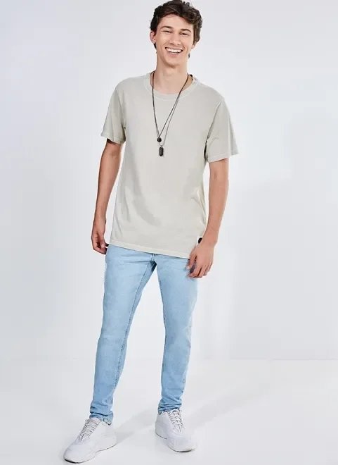 calça super skinny em jeans claro calça super skinny em jeans claro