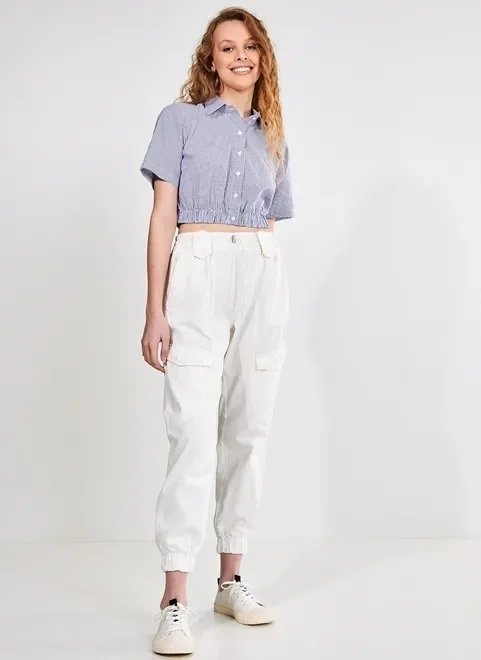 calça jogger off-white com regulador calça jogger off-white com regulador