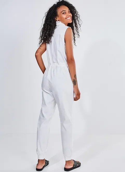 macacão branco em sarja macacão branco em sarja