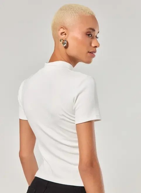 blusa básica de golinha alta blusa básica de golinha alta